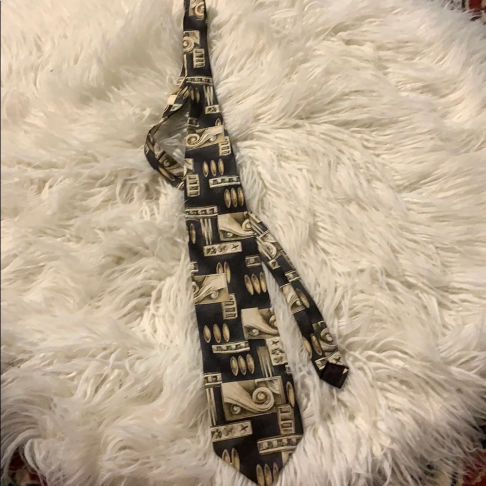 Paris Tie
